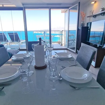 Highrise With Amazing Sea Views Apartment *